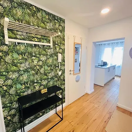 Schoene Eg-wohnung