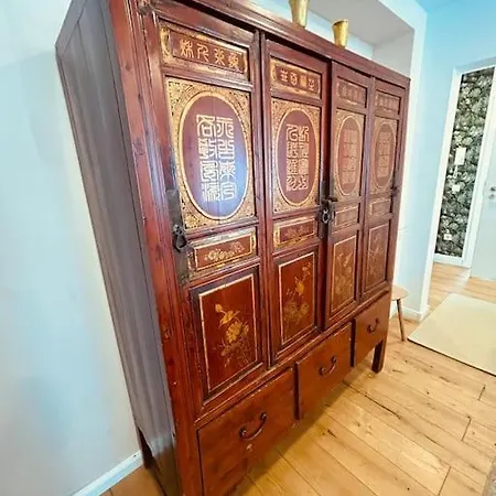 Schoene Eg-wohnung