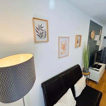Schoene Eg-wohnung Apartment *